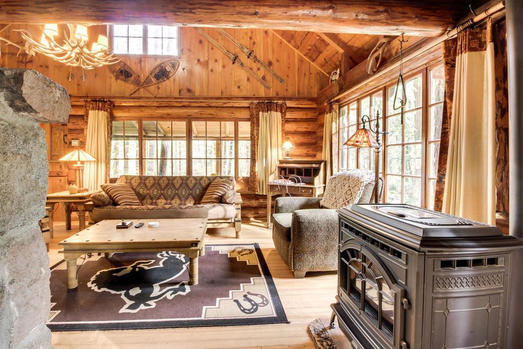 Zoe's Log Cabin Welches Buitenkant foto